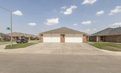 /international/us/6701-pontiac-avenue-lubbock-tx-110099399607/