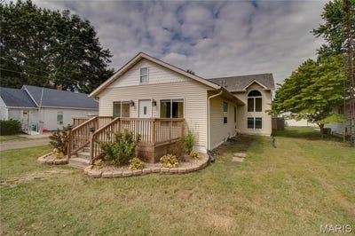 /international/us/409-e-teak-street-thayer-il-110110319578/