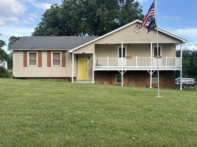 /international/us/2390-old-munfordville-road-glasgow-ky-110108827857/