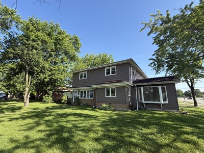 /international/us/916-williams-street-calumet-city-il-110108705972/
