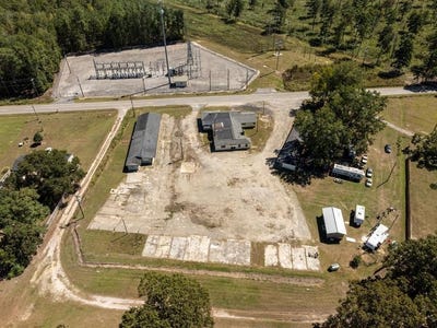 /international/us/1054-edgewater-road-pineville-sc-110120086019/
