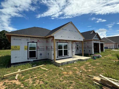 /international/us/203-heritage-way-headland-al-110100986145/