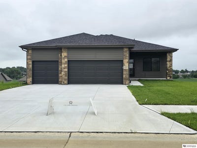 /international/us/16014-daniel-street-bennington-ne-110099133507/?lang=zh-tw