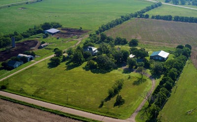 /international/us/1066-ne-140-ave-claflin-ks-110106002950/