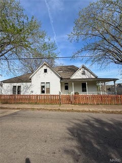 /international/us/202-jackson-street-doniphan-mo-110106926637/