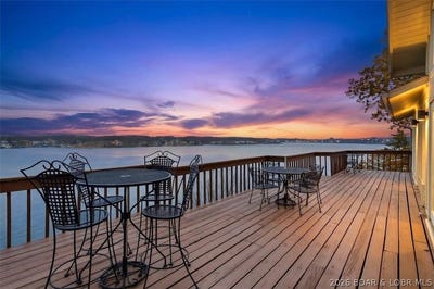 /international/us/1484-cedar-village-road-osage-beach-mo-110106325603/