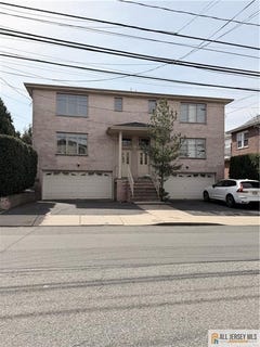 /international/us/292-myrtle-avenue-fort-lee-nj-110108220346/