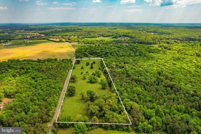 /international/us/ritchie-road-midland-va-110107571259/