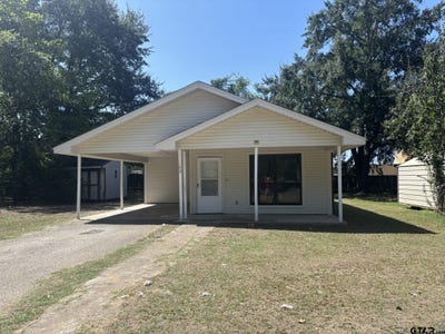 /international/us/312-e-eddy-gladewater-tx-110109823392/
