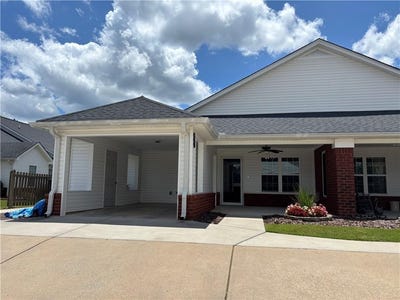 /international/us/150-old-mill-road-cartersville-ga-110101012234/