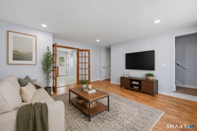 /international/us/1-union-avenue-danbury-ct-110109212551/
