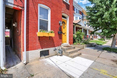 /international/us/729-e-chestnut-street-lancaster-pa-110100420123/