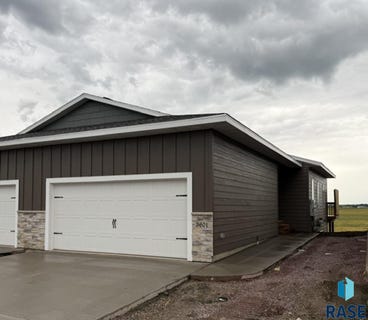 /international/us/3601-s-heather-ave-sioux-falls-sd-110108719282/