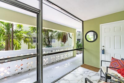 /international/us/1425-arthur-street-hollywood-fl-110110324946/