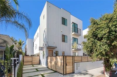 /international/us/1255-n-gower-street-los-angeles-ca-110120515180/