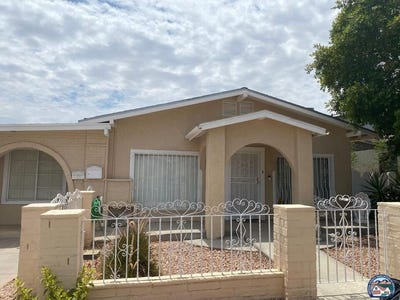 /international/us/814-e-4th-st-calexico-ca-110107202956/