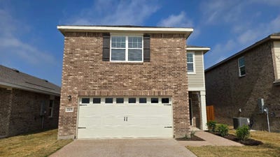 /international/us/2105-meadow-park-drive-melissa-tx-110108208004/