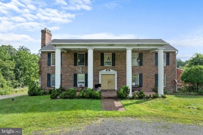 /international/us/32-municipal-road-pipersville-pa-110100842343/?lang=zh-tw