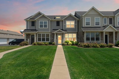 /international/us/11481-rhode-island-street-crown-point-in-110100305222/