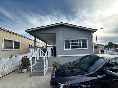/international/us/6656-rosecrans-ave-paramount-ca-110120128784/