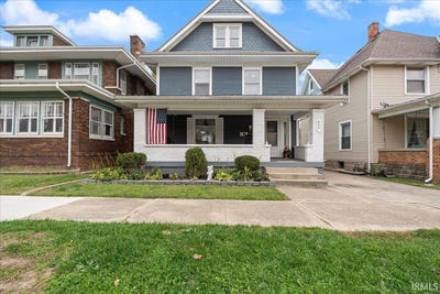 /international/us/955-warren-street-huntington-in-110120534463/