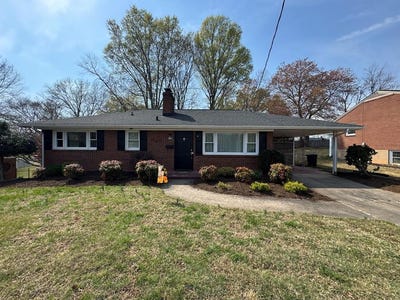/international/us/339-lansbury-dr-danville-va-110106753469/