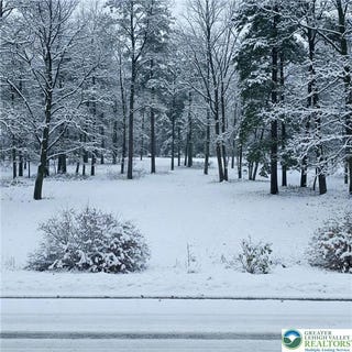 /international/us/209-sage-road-tunkhannock-twp-pa-110098549902/