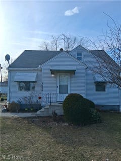 /international/us/3058-dayton-avenue-lorain-oh-110106099267/