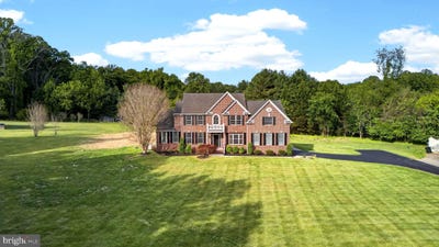/international/us/8-noah-court-woodstock-md-110108100072/