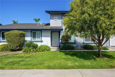 /international/us/16518-le-grande-lane-huntington-beach-ca-110107754515/