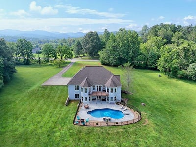 /international/us/444-spiva-bridge-way-blairsville-ga-110101101435/?lang=en