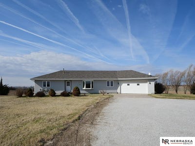 /international/us/19000-nw-98th-street-valparaiso-ne-110108626375/