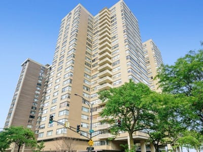 /international/us/6301-n-sheridan-road-chicago-il-110108393532/