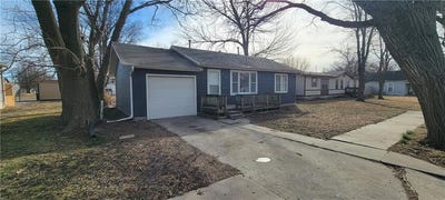 /international/us/309-s-4th-street-iola-ks-110105629955/