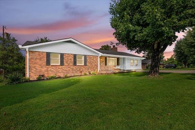 /international/us/1406-oak-ridge-road-corbin-ky-110119468481/