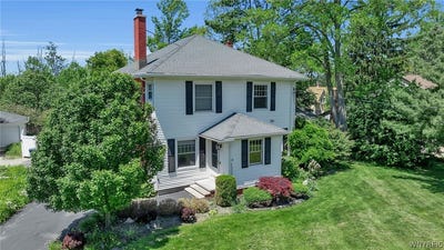 /international/us/5274-columbia-avenue-hamburg-ny-110105394894/
