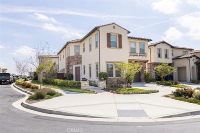 /international/us/1601-sonora-creek-lane-lake-forest-ca-110098582328/