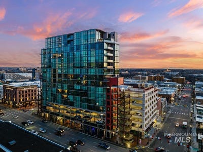 /international/us/851-w-front-street-boise-id-110103603625/
