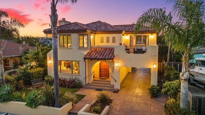 /international/us/116-monterey-st-santa-cruz-ca-110108151108/