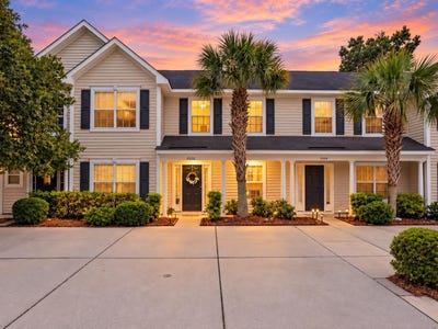 /international/us/2522-stadium-drive-north-charleston-sc-110119722298/