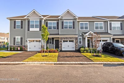 /international/us/15-laird-way-wall-nj-110108583293/