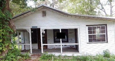 /international/us/22404-lake-village-lane-brooksville-fl-110120607325/