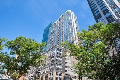 /international/us/240-e-illinois-street-chicago-il-110108547130/