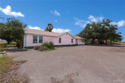 /international/us/1420-expressway-83-highway-penitas-tx-110100256951/?lang=en