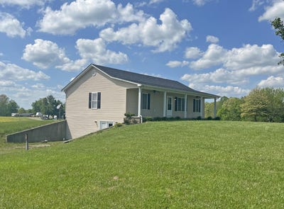 /international/us/361-puncheon-camp-rd-russell-springs-ky-110099379381/