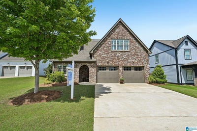 /international/us/8197-caldwell-drive-trussville-al-110107746204/