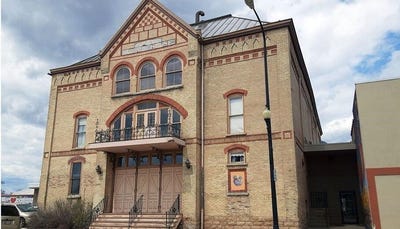 /international/us/319-w-north-water-street-new-london-wi-110100696219/?lang=zh-tw