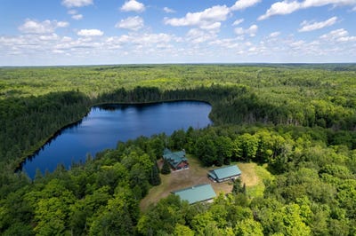 /international/us/7748-lone-pine-dr-presque-isle-wi-110108106154/