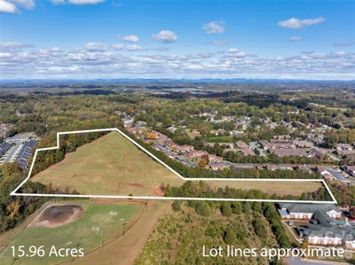 /international/us/406-rock-barn-road-ne-conover-nc-110105954900/
