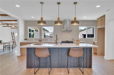 /international/us/10525-s-5th-avenue-inglewood-ca-110098516578/?lang=en